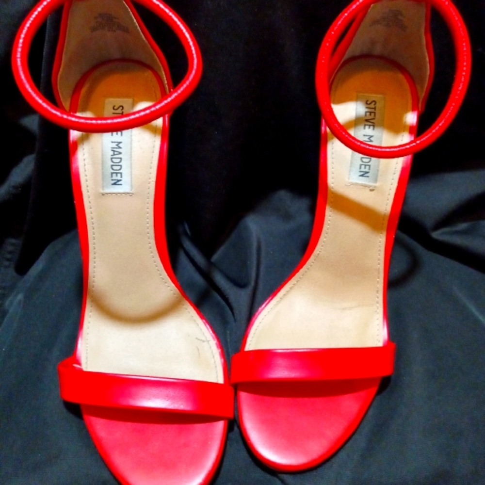 Steve Madden heels